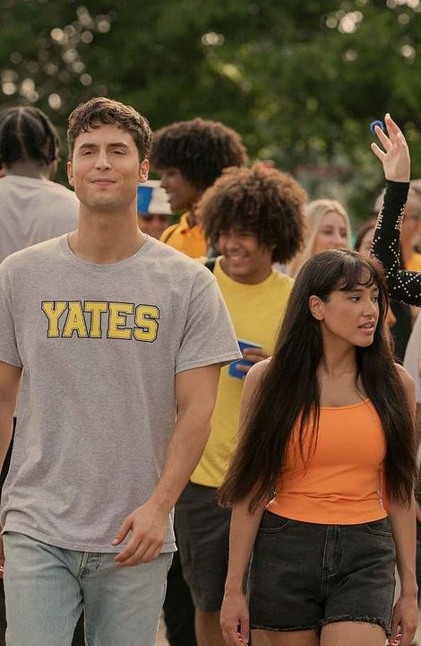 Overcompensating : Afiş