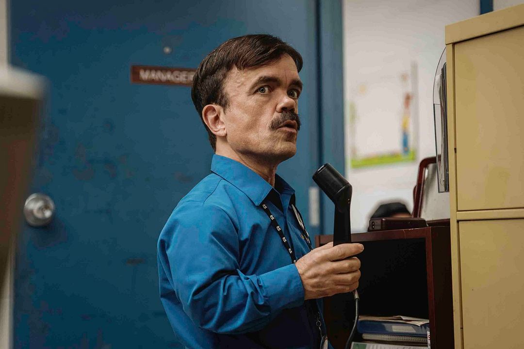 Çatıda Biri Var : Fotoğraf Peter Dinklage