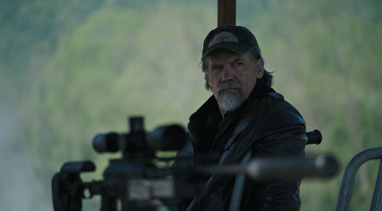 Köpek ve Yıldızlar : Fotoğraf Josh Brolin