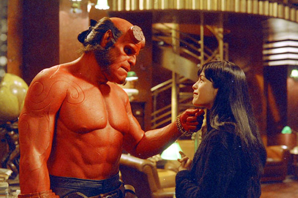 Hellboy : Fotoğraf Selma Blair, Ron Perlman