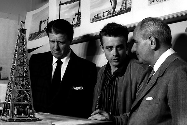 Devlerin Aşkı : Fotoğraf George Stevens, James Dean