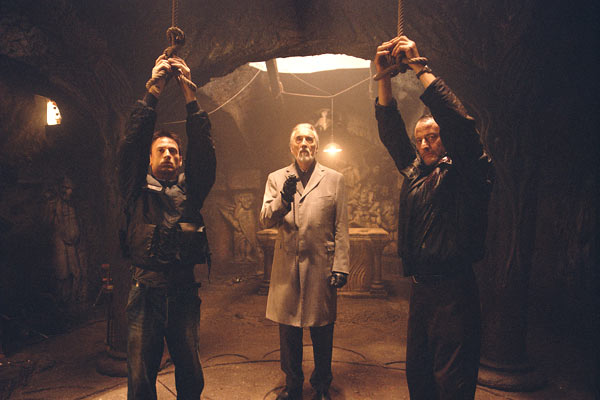 Kıyamet Melekleri : Fotoğraf Christopher Lee, Jean Reno, Benoît Magimel