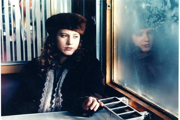 Esir Ruhlar : Fotoğraf Emilia Fox