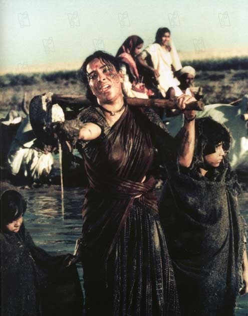 Mother India : Fotoğraf Mehboob Khan, Nargis