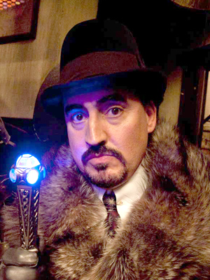 Afiş Alfred Molina