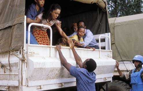 Hotel Rwanda : Fotoğraf Sophie Okonedo, Don Cheadle, Terry George