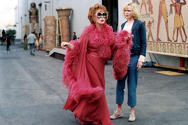 Tatlı Cadı : Fotoğraf Shirley MacLaine, Nicole Kidman, Nora Ephron