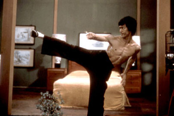 Dünyada Benden Büyük Yok : Fotoğraf Bruce Lee, Chuck Norris