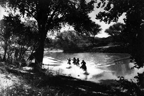 Kanlı Nehir : Fotoğraf Howard Hawks, John Wayne, Montgomery Clift