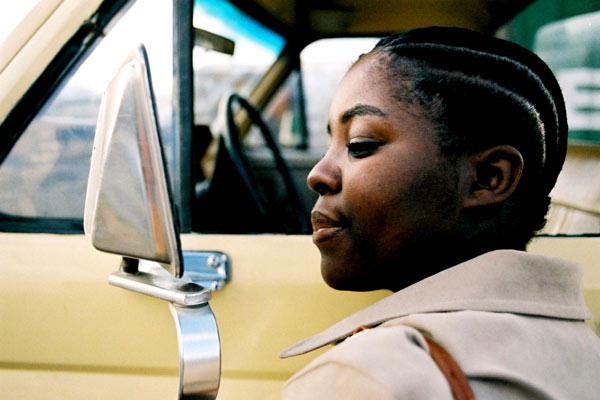 Carmen in Khayelitsha : Fotoğraf Mark Dornford-May