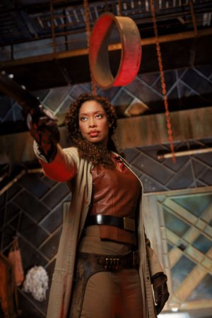 Fotoğraf Gina Torres