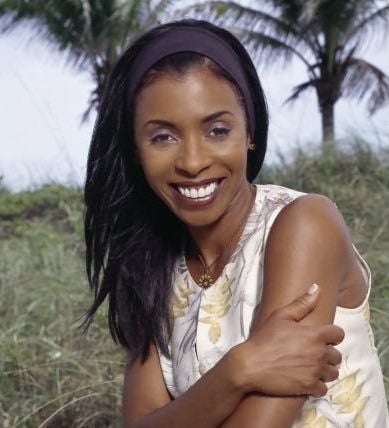 Fotoğraf Khandi Alexander