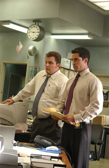 Fotoğraf Danny Pino, Jeremy Ratchford