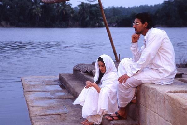 Su : Fotoğraf Deepa Mehta