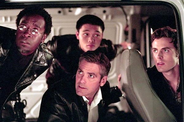 Ocean’s Eleven : Fotoğraf Shaobo Qin, Casey Affleck, George Clooney, Don Cheadle
