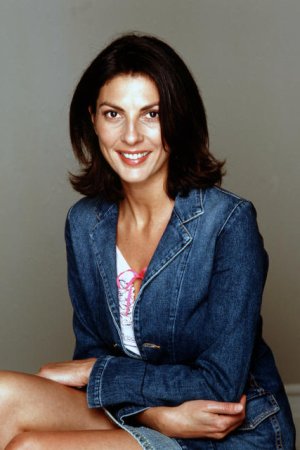 Fotoğraf Gina Bellman