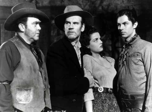 Fotoğraf Thomas Mitchell, Walter Huston, Howard Hughes, Jane Russell