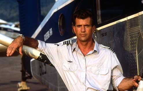 Air America : Fotoğraf Roger Spottiswoode, Mel Gibson