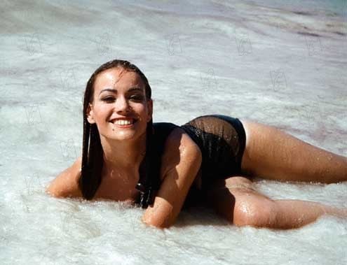 Thunderball : Fotoğraf Terence Young, Claudine Auger