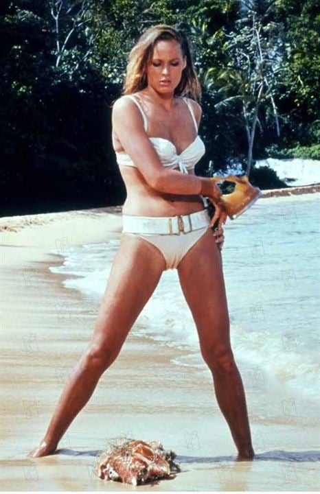 Dr. No : Fotoğraf Ursula Andress, Terence Young