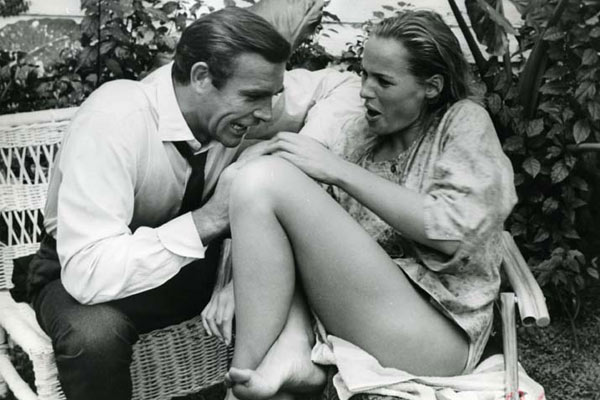 Dr. No : Fotoğraf Ursula Andress, Sean Connery, Terence Young