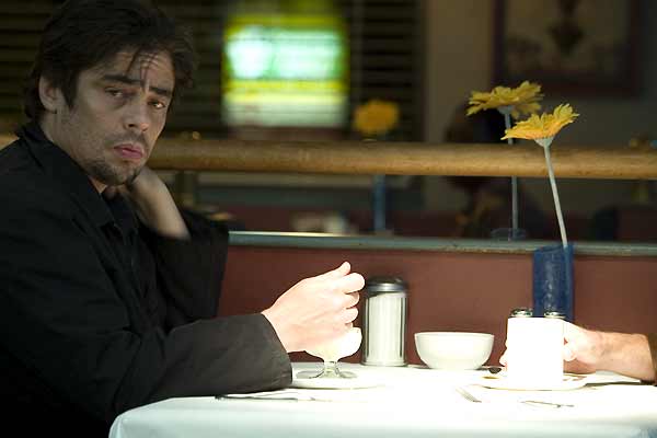 Yitirdiğimiz Şeyler : Fotoğraf Benicio Del Toro