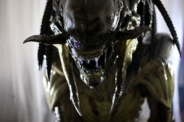AVPR: Aliens vs Predator - Requiem : Fotoğraf Colin Strause, Greg Strause