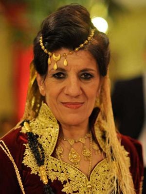 Afiş Biyouna