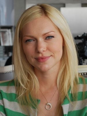 Vignette (magazine) Laura Prepon