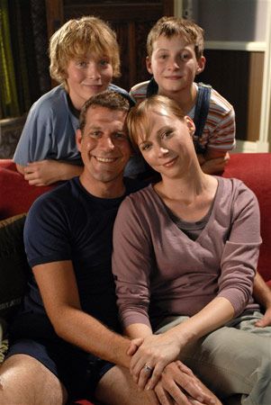 Fotoğraf Rhys Muldoon, Sean Keenan