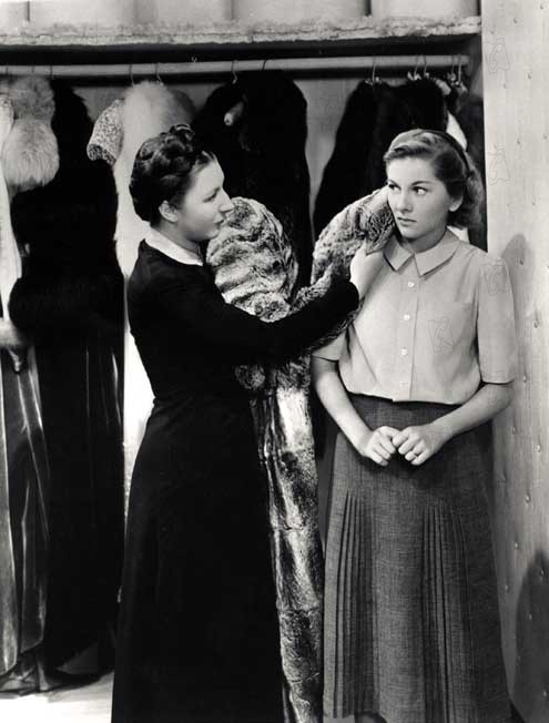 Rebecca : Fotoğraf Alfred Hitchcock, Joan Fontaine, Judith Anderson