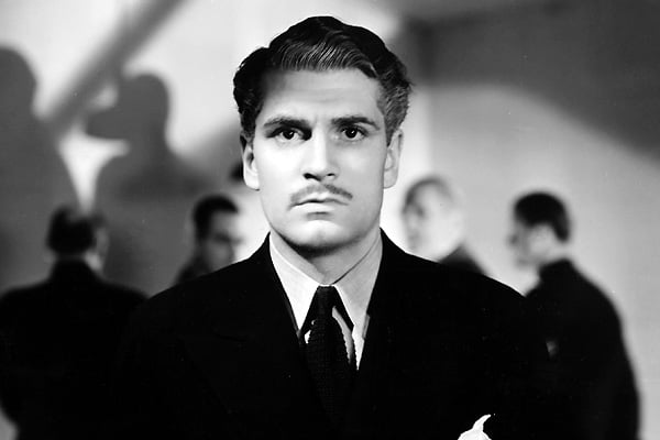 Rebecca : Fotoğraf Laurence Olivier