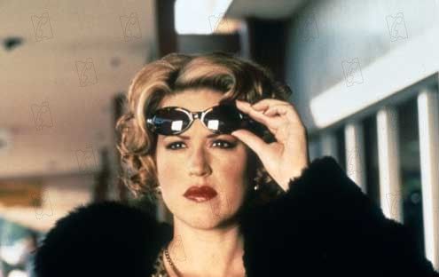 Haykırış : Fotoğraf Kimble Rendall, Molly Ringwald