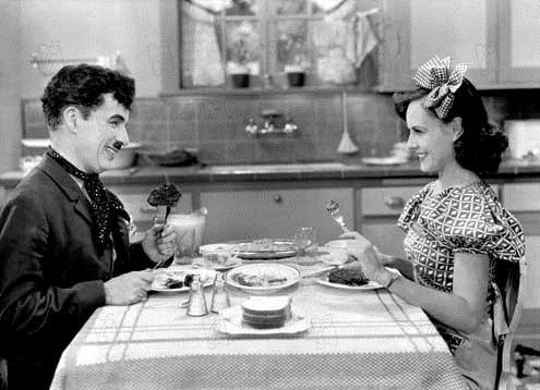 Modern Zamanlar : Fotoğraf Charles Chaplin, Paulette Goddard