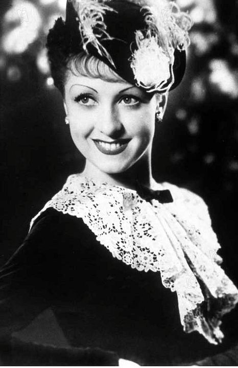 Fotoğraf Danielle Darrieux