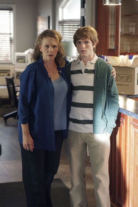 Fotoğraf Ashley Crow