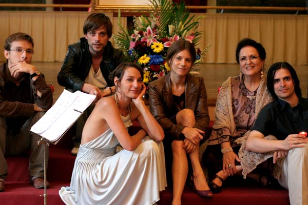 Şarkı Söylemenin Keyfi : Fotoğraf Jeanne Balibar, Lorànt Deutsch, Ilan Duran Cohen, Marina Foïs, Julien Baumgartner
