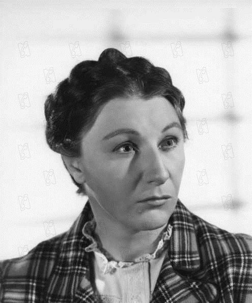 Rebecca : Fotoğraf Judith Anderson, Alfred Hitchcock