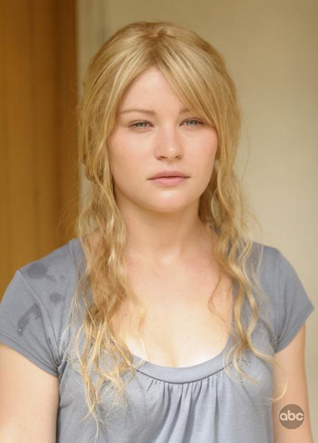 Fotoğraf Emilie de Ravin