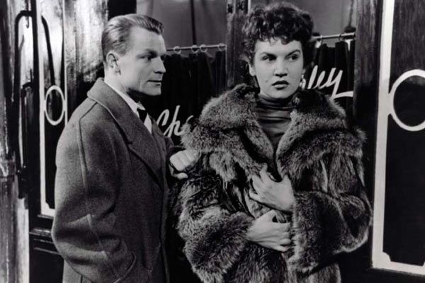 Fotoğraf Léonide Moguy