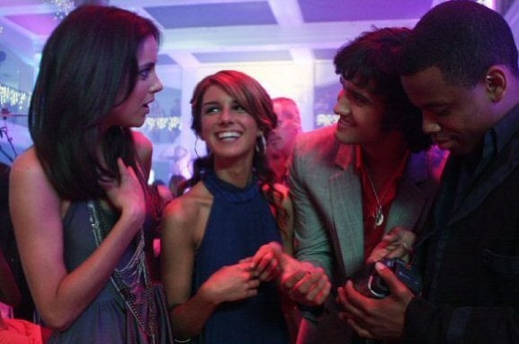 Fotoğraf Tristan Mack Wilds, Jessica Stroup, Shenae Grimes-Beech