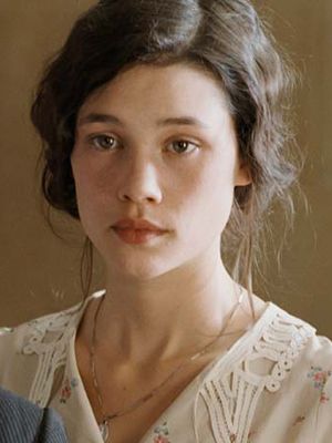 Afiş Astrid Bergès-Frisbey
