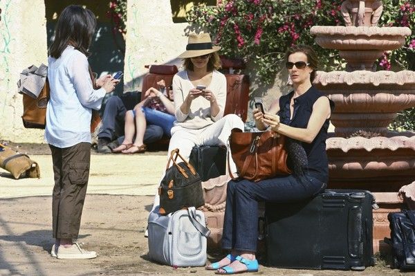 Fotoğraf Calista Flockhart, Sally Field, Rachel Griffiths