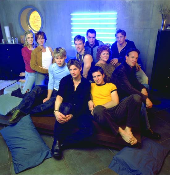 Fotoğraf Gale Harold, Chris Potter, Scott Lowell, Michelle Clunie, Thea Gill, Peter Paige, Randy Harrison, Sharon Gless, Hal Sparks
