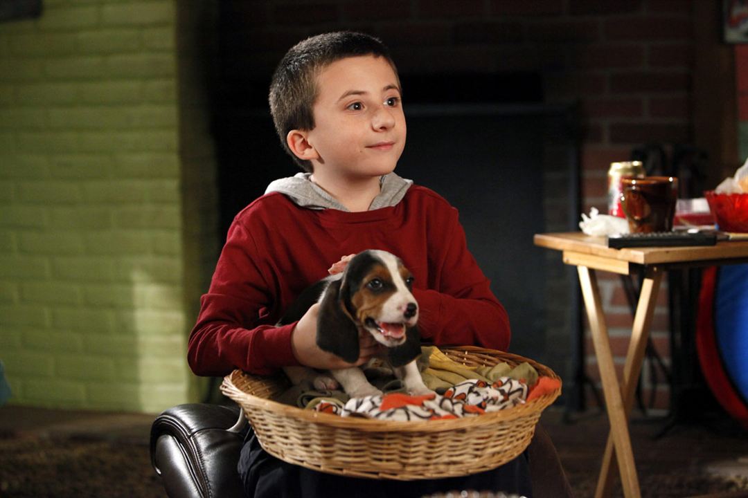 Fotoğraf Atticus Shaffer