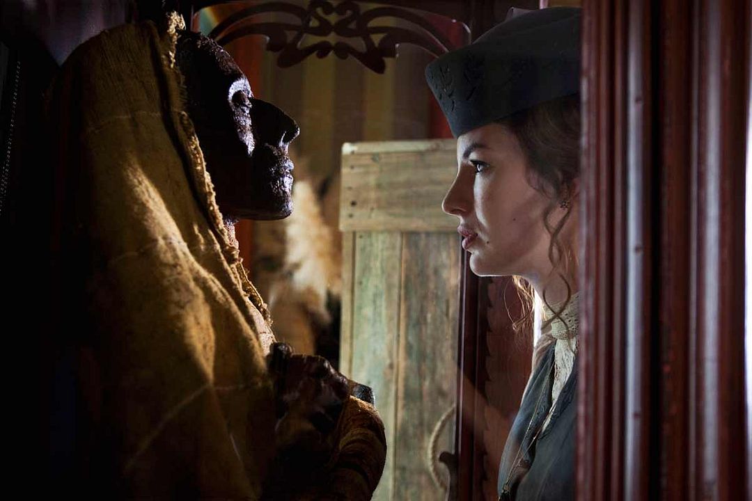 Adele’nin Olağanüstü Maceraları : Fotoğraf Louise Bourgoin