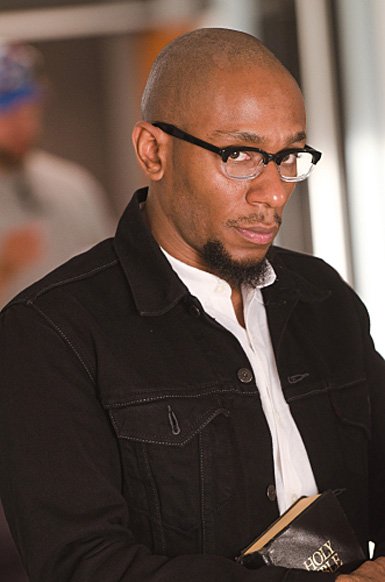 Dexter : Fotoğraf Yasiin Bey