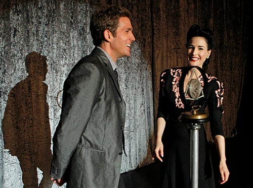 CSI: Crime Scene Investigation : Fotoğraf Dita Von Teese, Eric Szmanda