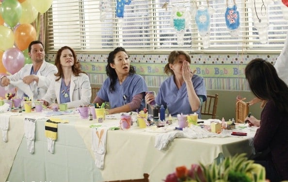 Grey's Anatomy : Fotoğraf Sandra Oh, Justin Chambers (I), Ellen Pompeo, Sarah Drew