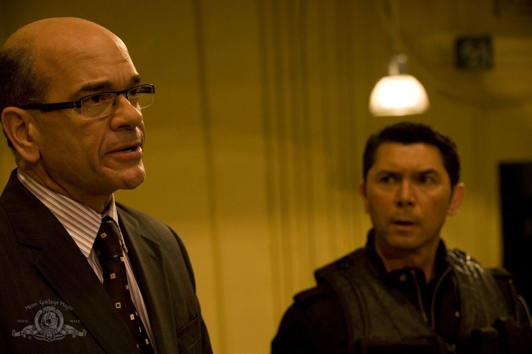 Stargate Universe : Fotoğraf Lou Diamond Phillips, Robert Picardo